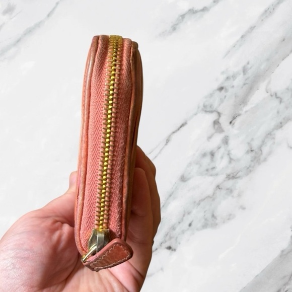 Miu Miu Matelassé Leather Long Zip Wallet in Pink with Box - Picture 9 of 10